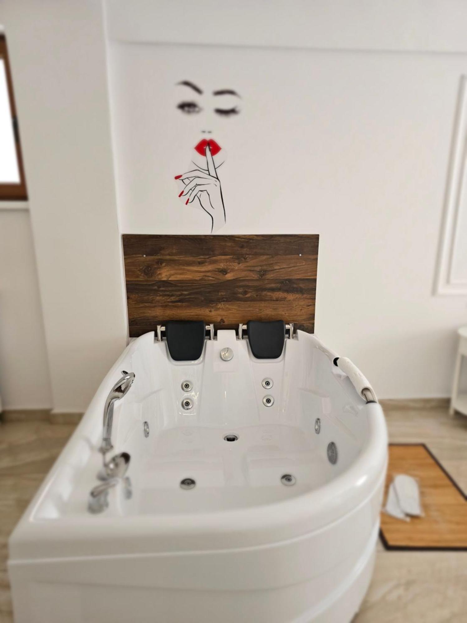 Didi Apartament Craiova Szoba fotó